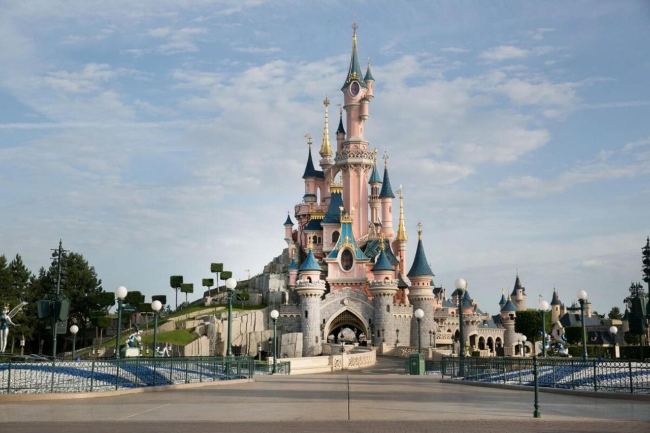 Appart'Hotel Disneyland Dream Close & Safe Монтеврен Екстер'єр фото